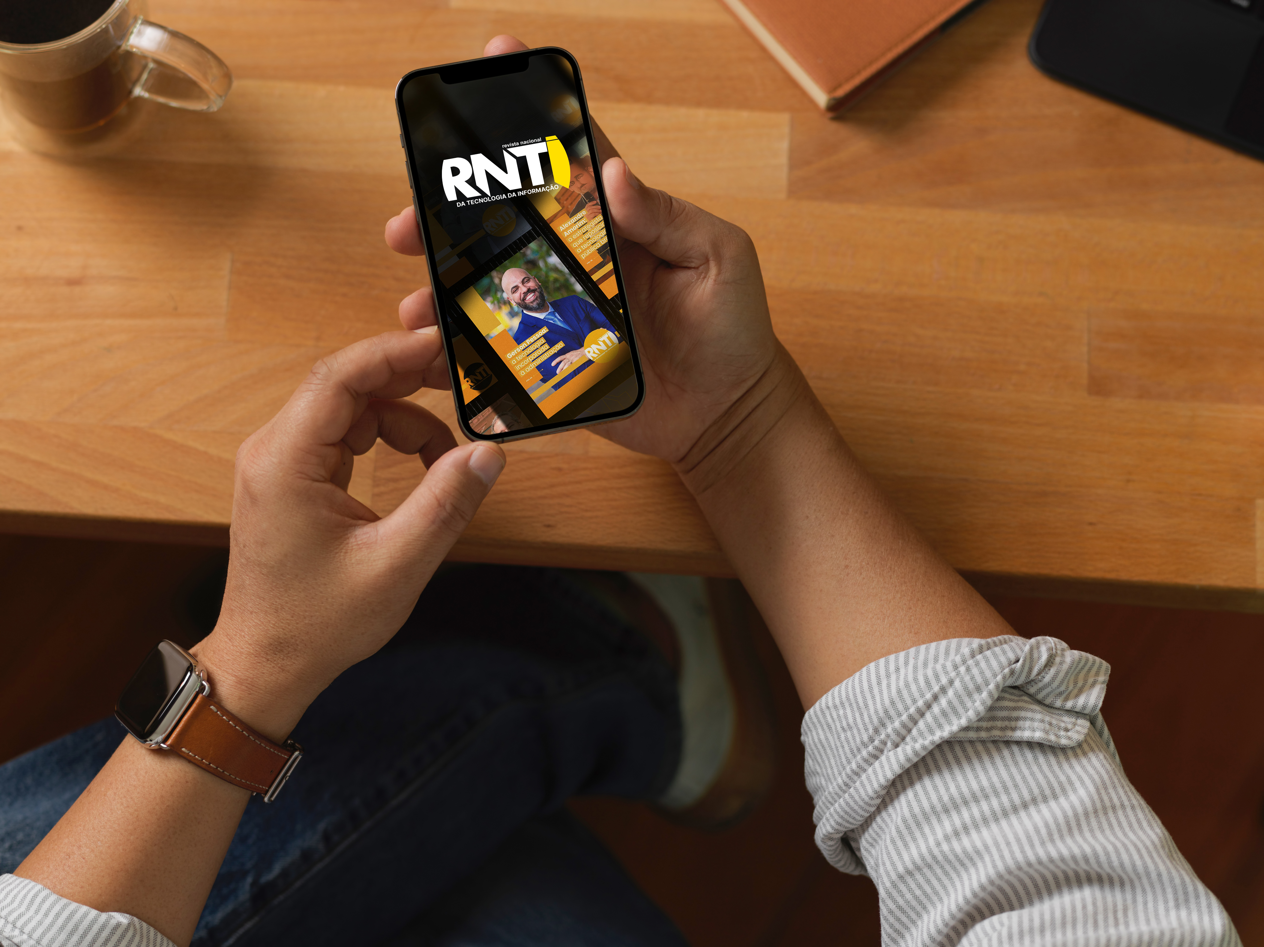 Aplicativo da RNTI em um celular